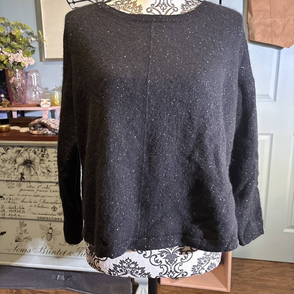 Lord & Taylor‎ Cashmere Crewneck Sweater In Black. Size XL (H10)